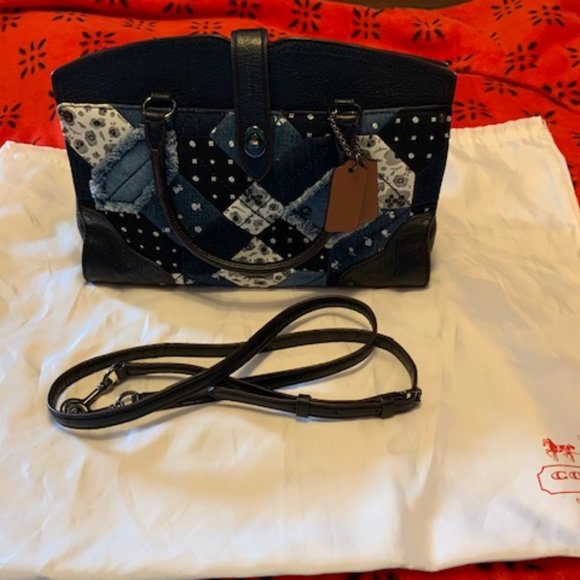Coach Handbags - 🦩OFFERS!🦩 Coach Mercer Leather Satchel